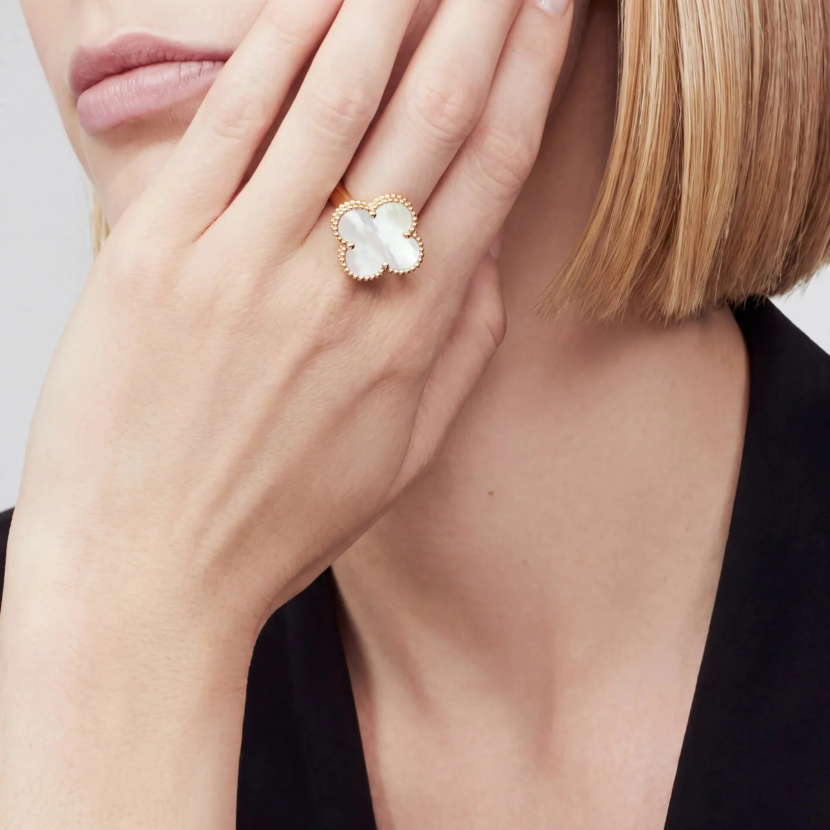 Alhambra Nacre Four-Leaf Clover Ring