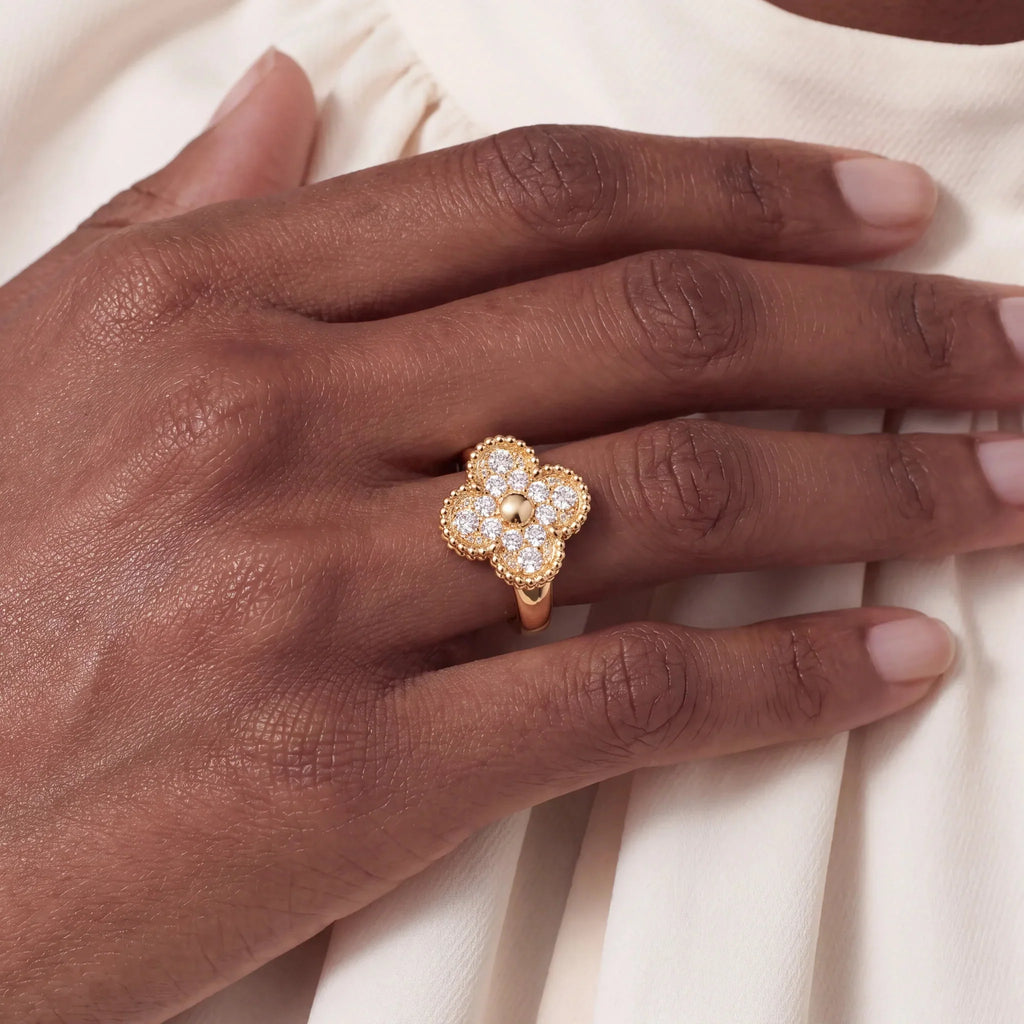 Alhambra Pavé Four-Leaf Clover Ring