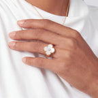 Alhambra Pearly Clover Solitaire Ring