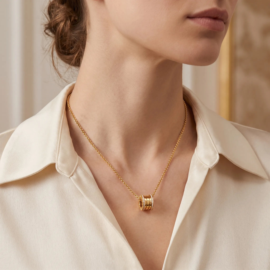 B.zero1 Pavé Round Pendant Necklace