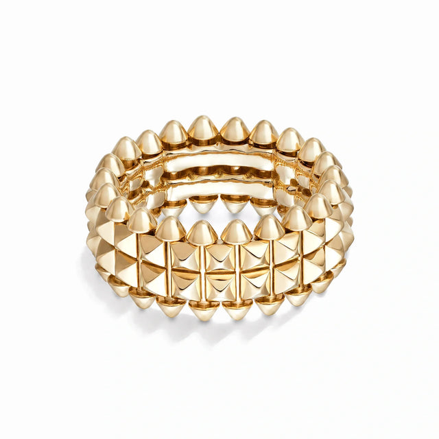 Clash de Double Row Pyramid Ring
