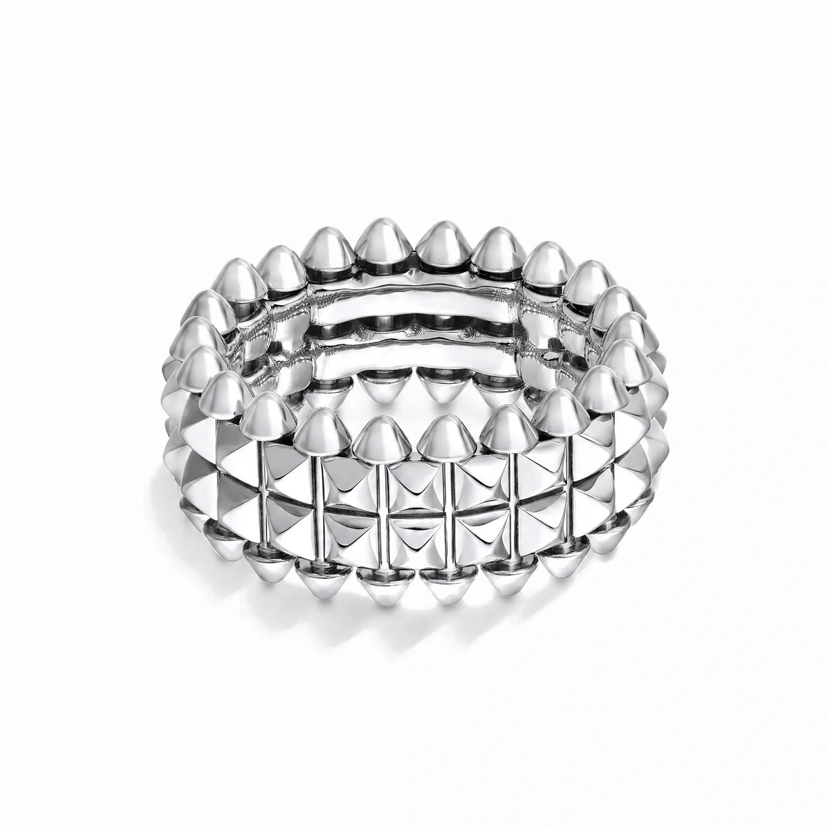 Clash de Double Row Pyramid Ring