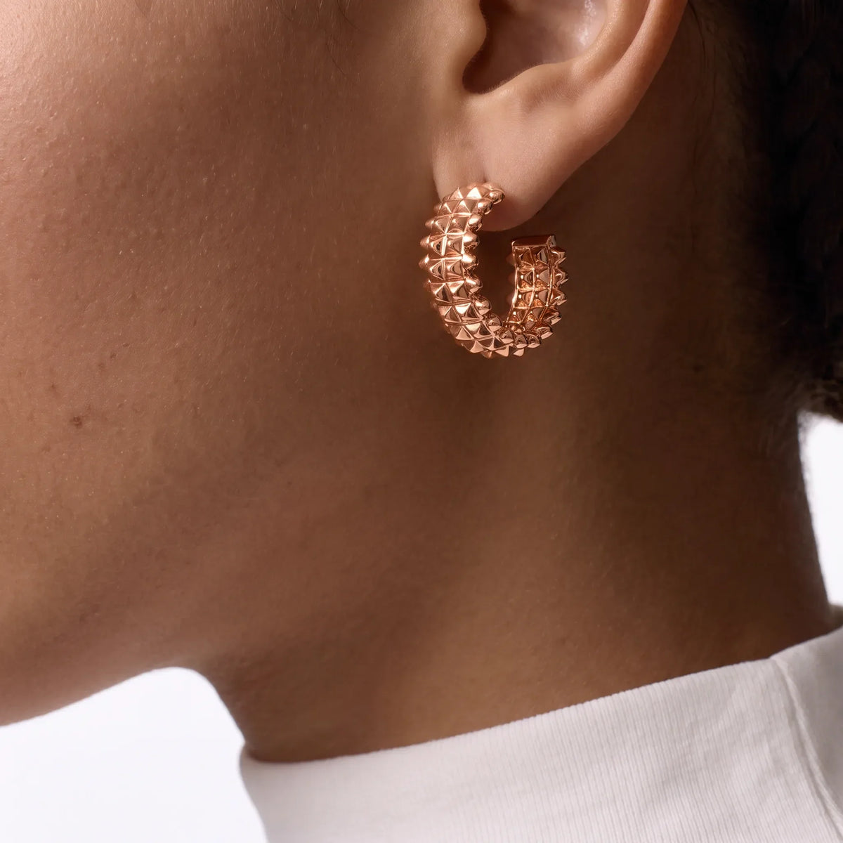 Clash de Rivage Studded Hoop Earrings