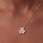 Frivole Pavé Bloom Pendant Necklace