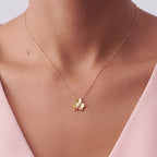 Frivole Polished Flower Pendant Necklace