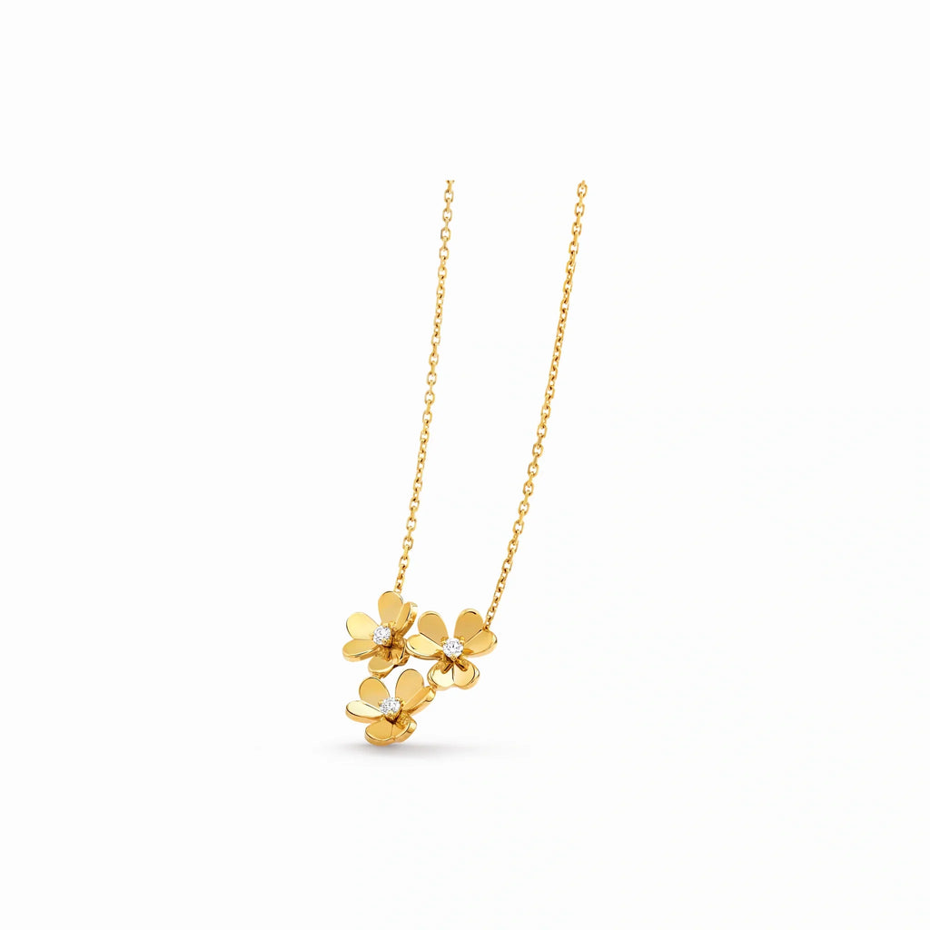 Frivole Triple Flower Pendant Necklace