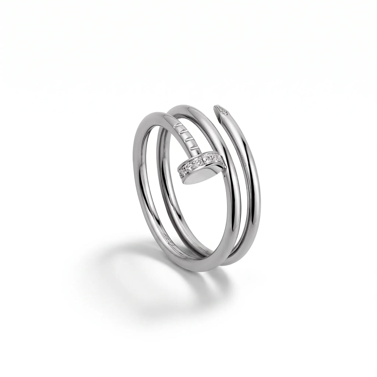 Juste un Clou Accented Wrap Ring