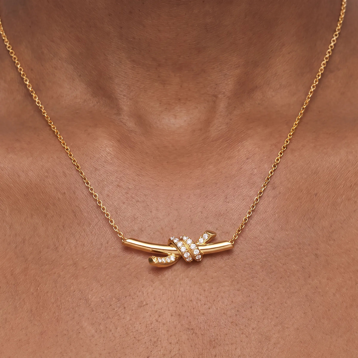 Knot Petite Pavé Fine Chain Pendant Necklace