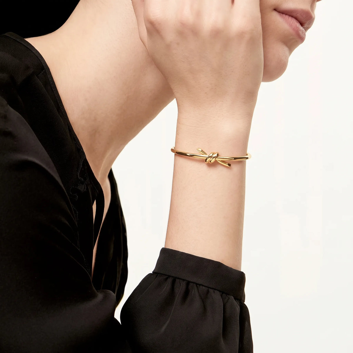 Knot Wire Minimalist Bangle Bracelet