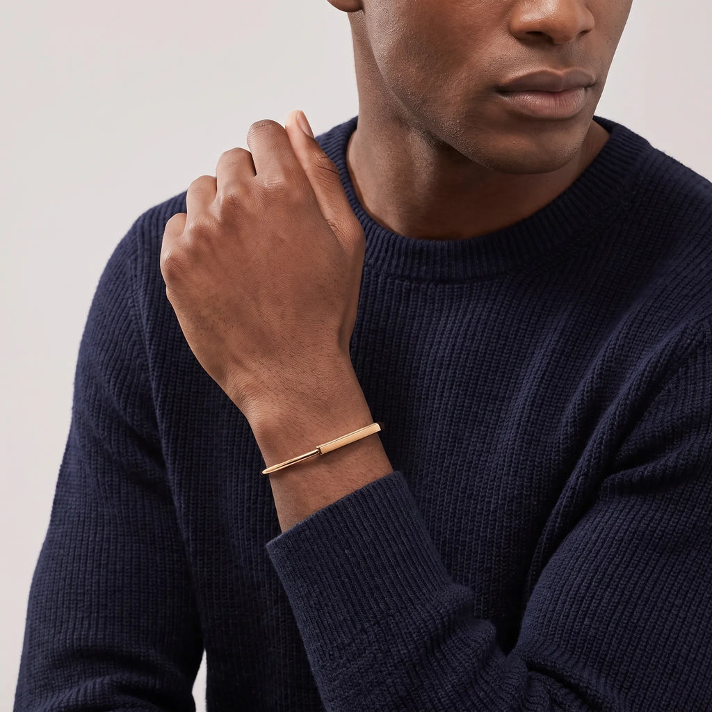 Lock Sleek Polished Oval Bangle