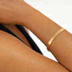 Love Aureon Polished Screw Bangle