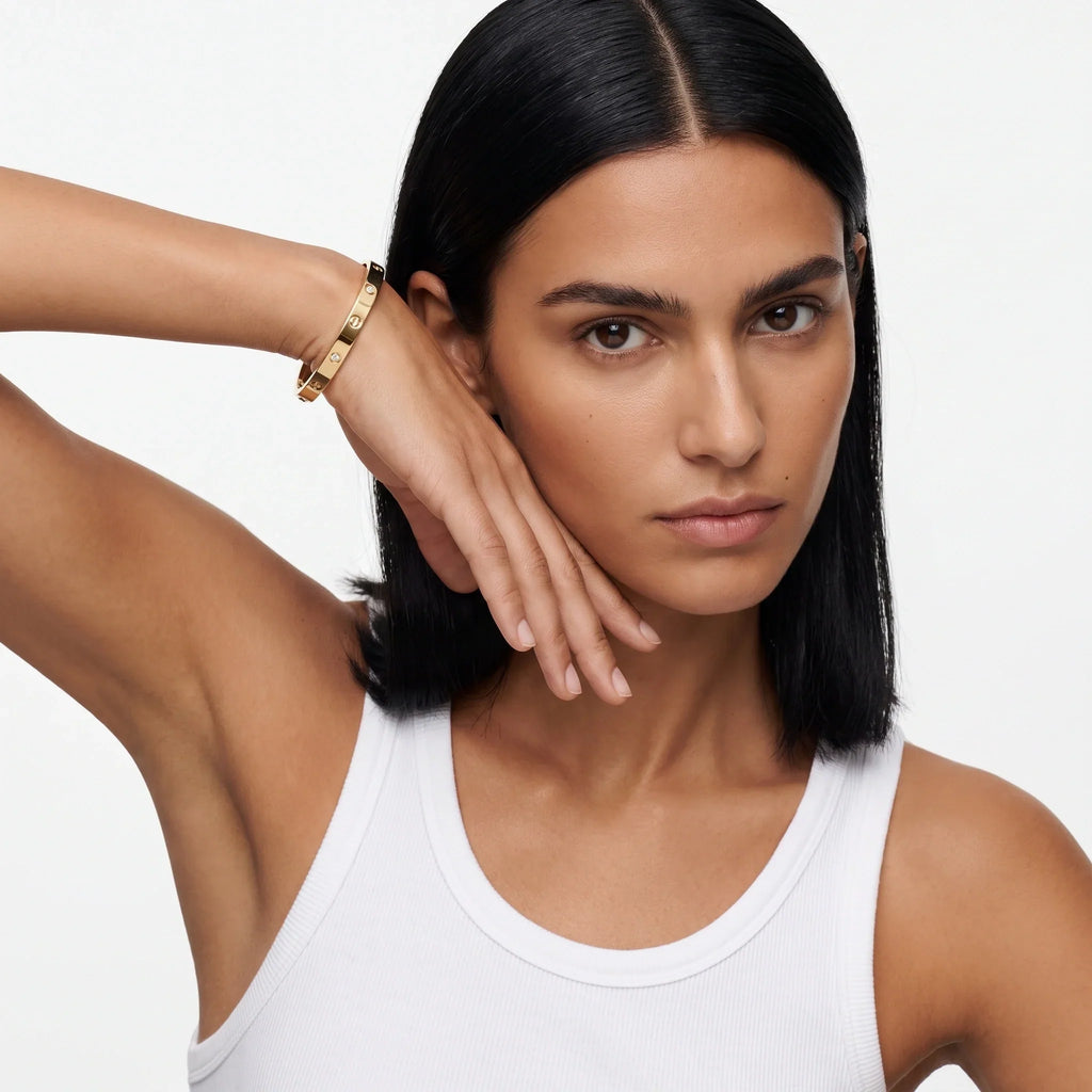 Love Celeste Screw Detail Bangle