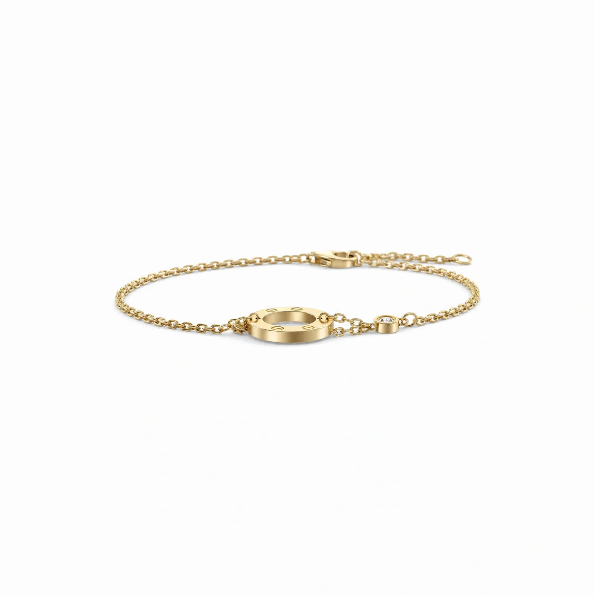 Love Elara Circle Charm Chain Bracelet