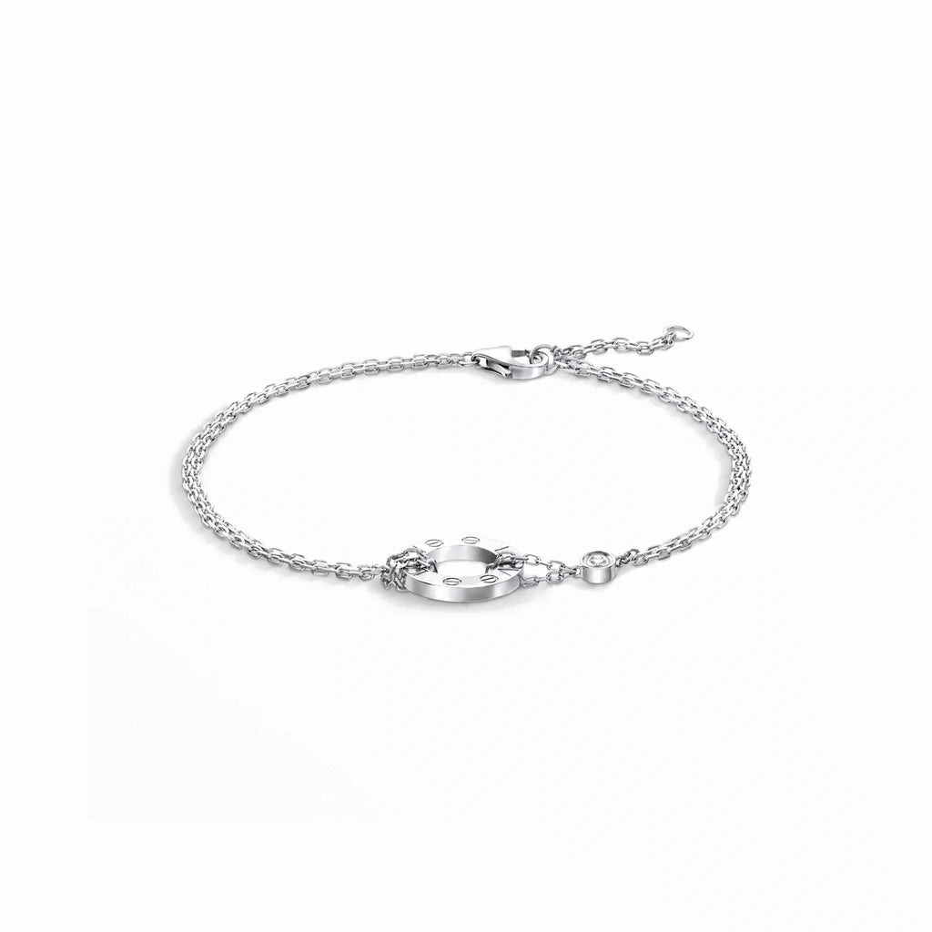 Love Elara Circle Charm Chain Bracelet
