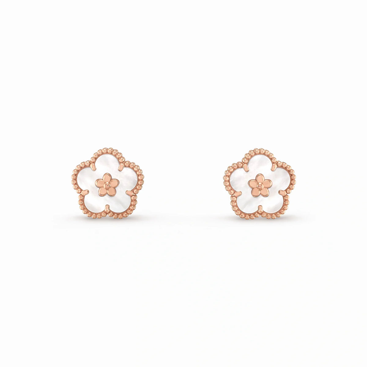 Lucky Spring White Flower Earrings