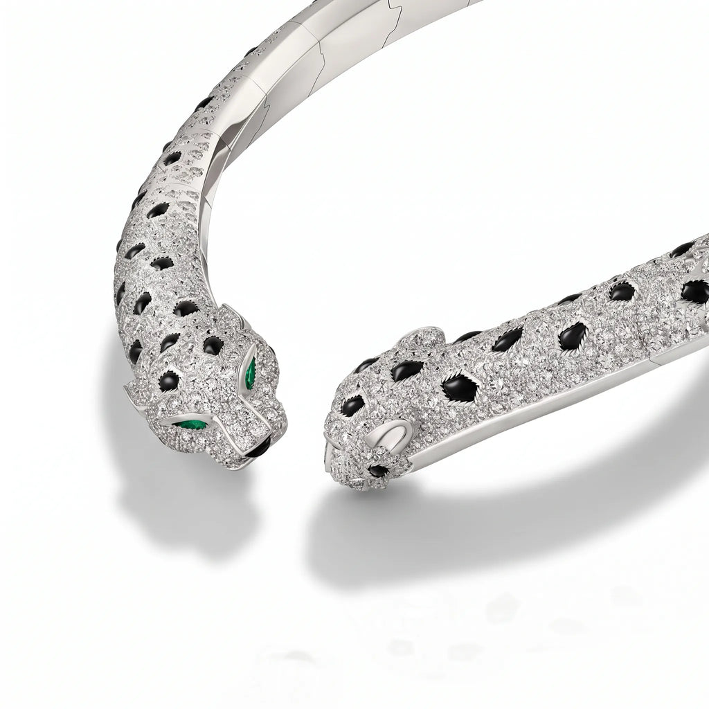 Panthère de Twin Head Torque Necklace