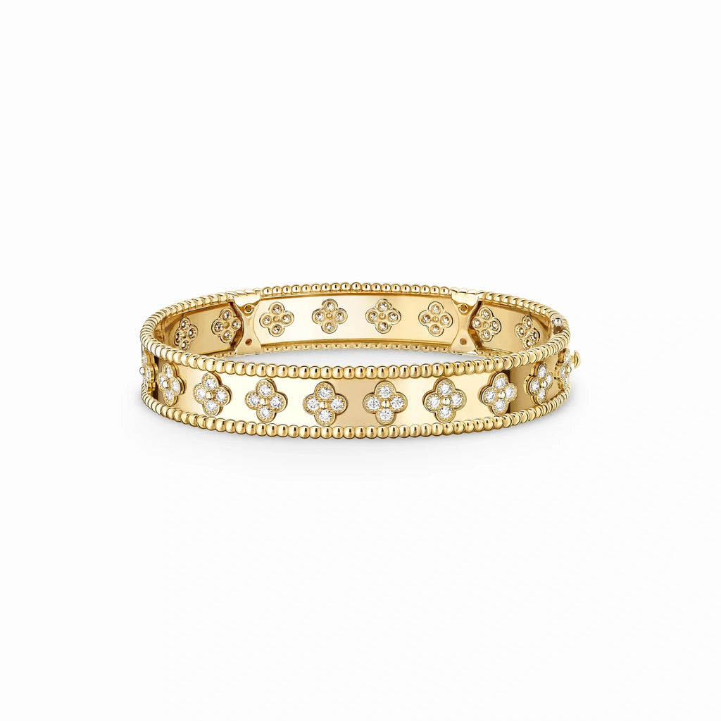 Perlee Clovers Wide Beaded Bangle