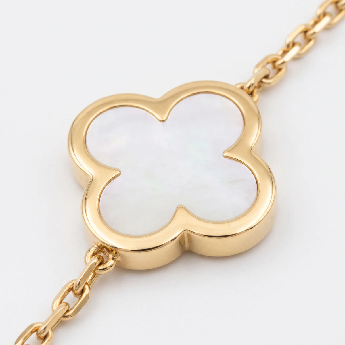 Pure Alhambra Four Clover Station Bracelet