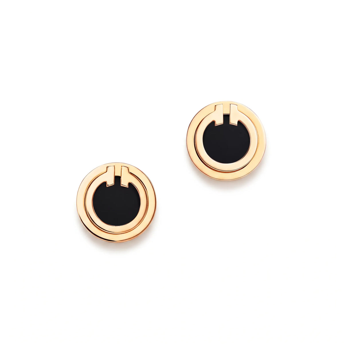 T Black Onyx Circle Stud Earrings