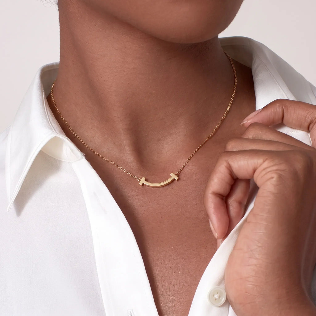 T Smile Dainty Curve Pendant Necklace