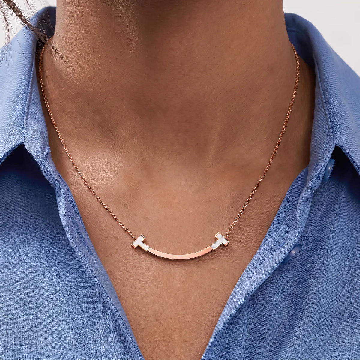 T Smile Mother-of-Pearl Bar Necklace