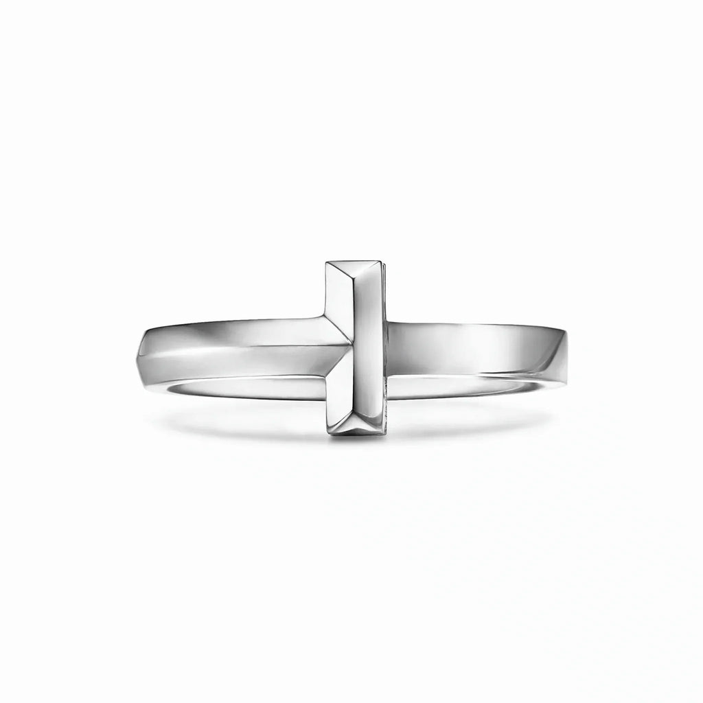T1 Sculpted Narrow Stacking Ring