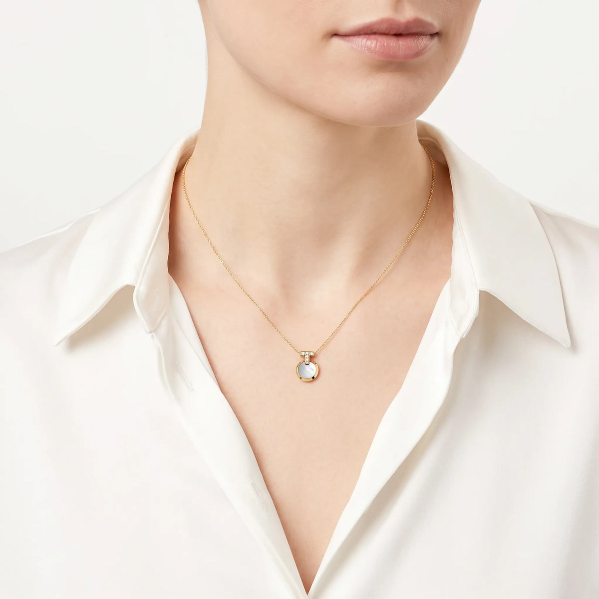 T1 Two-Tone Reversible Disc Necklace