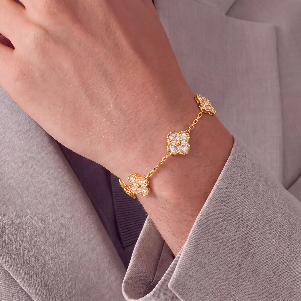 Vintage Alhambra Pavé Five Clover Bracelet