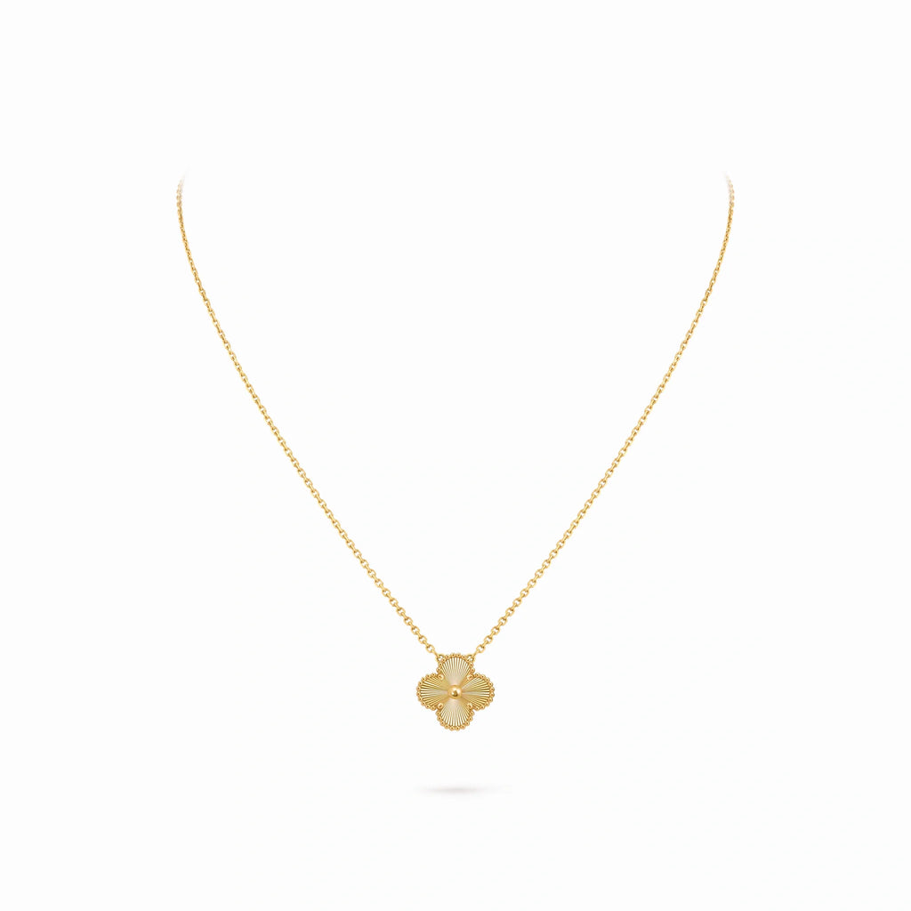 Vintage Alhambra Sunray Clover Pendant Necklace