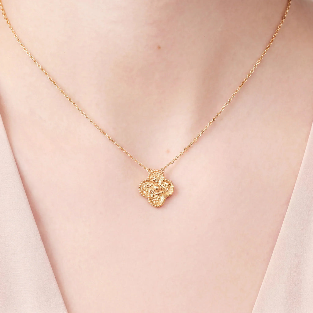 Vintage Alhambra Textured Clover Pendant Necklace